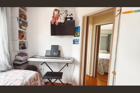 Apartamento à venda com 64m², 3 quartos e 1 vagaQuarto 2