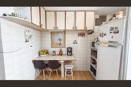 Apartamento à venda com 64m², 3 quartos e 1 vagaCozinha