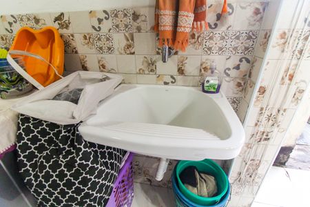 Casa à venda com 106m², 3 quartos e 2 vagasÁrea de Serviço