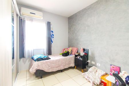 Casa à venda com 106m², 3 quartos e 2 vagasQuarto 3