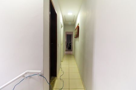 Casa para alugar com 3 quartos, 106m² em Vila Carmosina, São Paulo