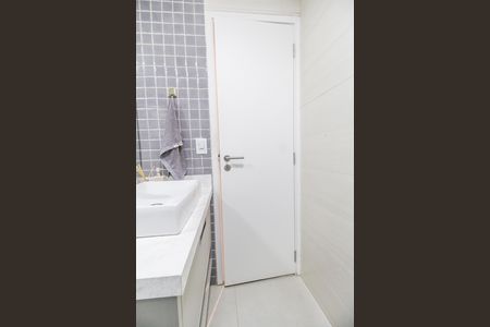 Apartamento à venda com 87m², 3 quartos e 1 vaga Apartamento à venda com 87m², 3 quartos e 1 vagaBanheiro 2