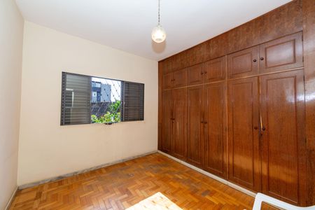 Casa para alugar com 300m², 3 quartos e 2 vagasQUARTO3