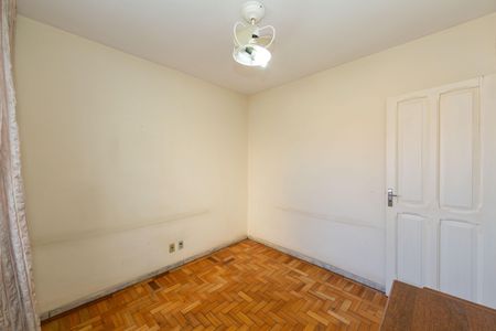 QUARTO1 de casa para alugar com 3 quartos, 300m² em Carlos Prates, Belo Horizonte