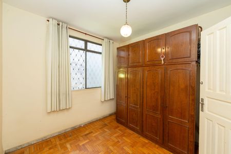 Casa para alugar com 300m², 3 quartos e 2 vagasQUARTO2