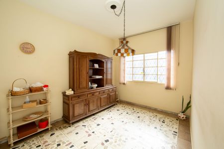 SALA de casa para alugar com 3 quartos, 300m² em Carlos Prates, Belo Horizonte
