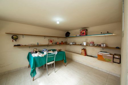 Casa para alugar com 300m², 3 quartos e 2 vagasEDICULA