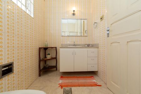 Casa para alugar com 300m², 3 quartos e 2 vagasBANHEIRO1