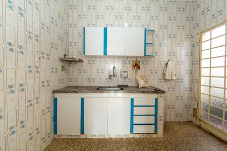 Casa para alugar com 300m², 3 quartos e 2 vagasCOZINHA