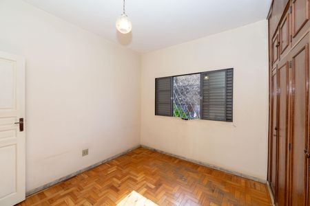 Casa para alugar com 300m², 3 quartos e 2 vagasQUARTO3