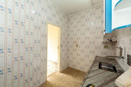 Casa para alugar com 300m², 3 quartos e 2 vagasCOZINHA