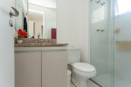 Apartamento à venda com 81m², 3 quartos e 1 vagaBanheiro da Suíte