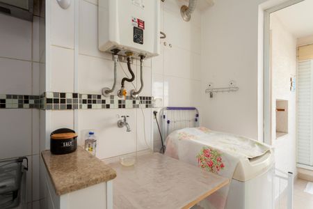 Apartamento à venda com 81m², 3 quartos e 1 vagaÁrea de Serviço