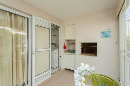 Apartamento à venda com 81m², 3 quartos e 1 vagaVaranda