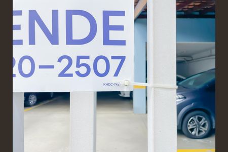 Casa de condomínio à venda com 160m², 4 quartos e 4 vagas Casa de condomínio à venda com 160m², 4 quartos e 4 vagasKHDC-742