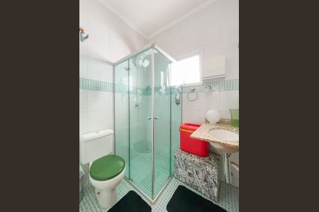 Casa de condomínio à venda com 160m², 4 quartos e 4 vagas Casa de condomínio à venda com 160m², 4 quartos e 4 vagasBanheiro da Suíte 2