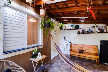 Casa de condomínio para alugar com 80m², 2 quartos e 1 vagaGarden/Área privativa