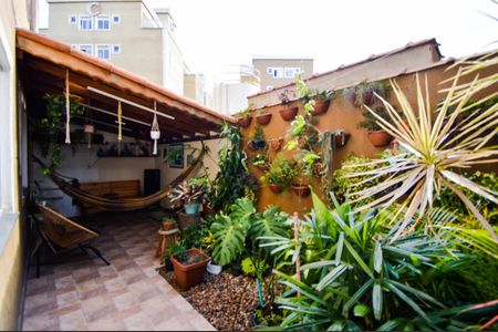 Casa de condomínio para alugar com 80m², 2 quartos e 1 vagaGarden/Área privativa