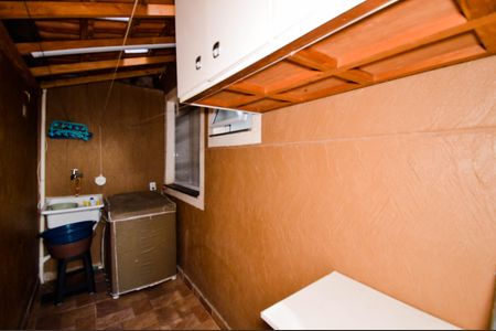 Casa de condomínio para alugar com 80m², 2 quartos e 1 vagaÁrea de Serviço