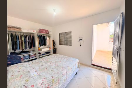 Casa à venda com 224m², 1 quarto e 3 vagasSuíte