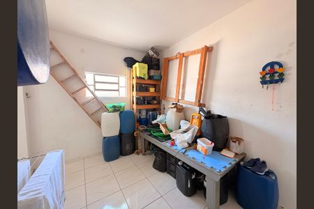 Casa à venda com 224m², 1 quarto e 3 vagasDepósito
