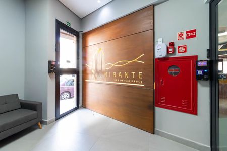 Apartamento para alugar com 30m², 1 quarto e sem vagaHall social