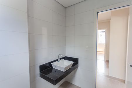 Apartamento à venda com 77m², 3 quartos e 2 vagasBanheiro Social