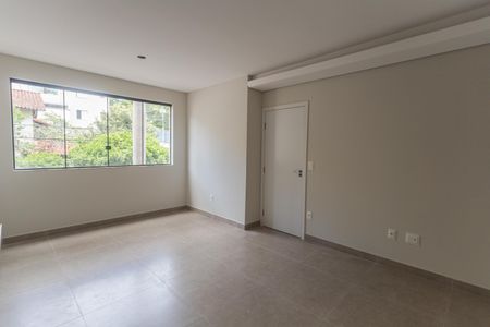 Sala de apartamento à venda com 3 quartos, 77m² em Ipiranga, Belo Horizonte