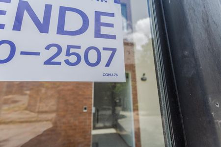 Apartamento à venda com 77m², 3 quartos e 2 vagasPlaquinha Instalada