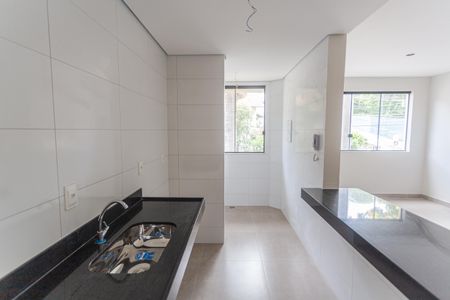 Apartamento à venda com 77m², 3 quartos e 2 vagasCozinha