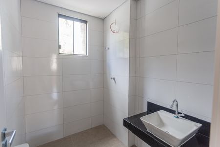 Apartamento à venda com 77m², 3 quartos e 2 vagasBanheiro Social