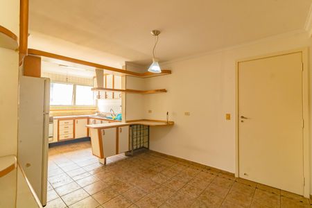 Apartamento à venda com 162m², 4 quartos e 2 vagas