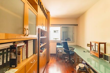 Apartamento à venda com 162m², 4 quartos e 2 vagas