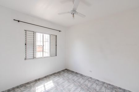 Quarto 2 de casa para alugar com 2 quartos, 70m² em Vila Paranagua, São Paulo