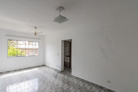 Sala de casa para alugar com 2 quartos, 70m² em Vila Paranagua, São Paulo