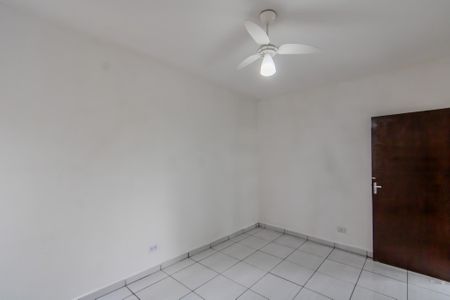 Quarto 1 de casa para alugar com 2 quartos, 70m² em Vila Paranagua, São Paulo