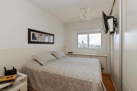 Apartamento à venda com 117m², 3 quartos e 3 vagasSuíte 1