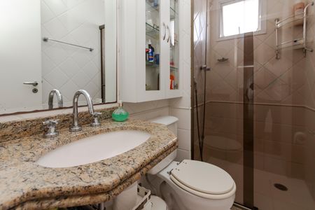 Apartamento à venda com 117m², 3 quartos e 3 vagasBanheiro da Suíte 2