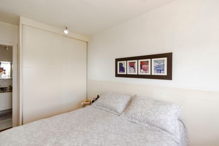 Apartamento à venda com 117m², 3 quartos e 3 vagasSuíte 1