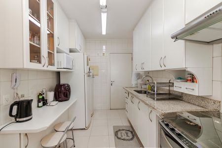 Apartamento à venda com 117m², 3 quartos e 3 vagasCozinha
