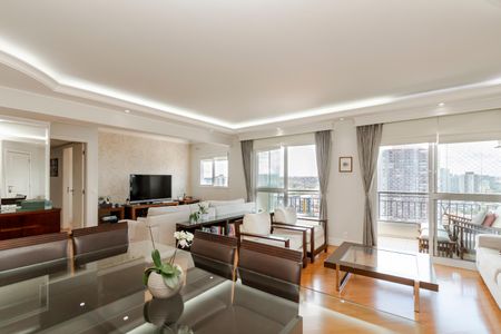 Apartamento à venda com 117m², 3 quartos e 3 vagasSala