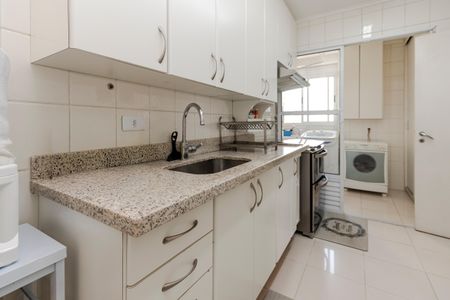 Apartamento à venda com 117m², 3 quartos e 3 vagasCozinha