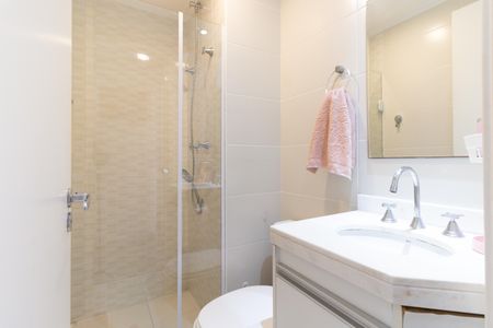 Apartamento para alugar com 52m², 2 quartos e 1 vaga Apartamento para alugar com 52m², 2 quartos e 1 vagaBanheiro Social