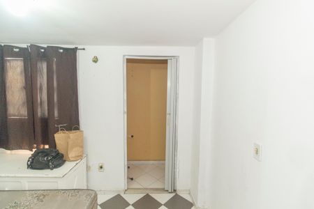 Quarto de apartamento para alugar com 1 quarto, 127m² em Vila Valqueire, Rio de Janeiro