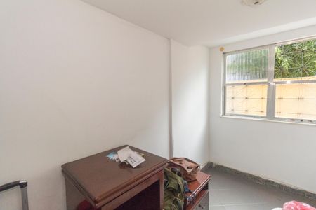 Sala de apartamento para alugar com 1 quarto, 127m² em Vila Valqueire, Rio de Janeiro