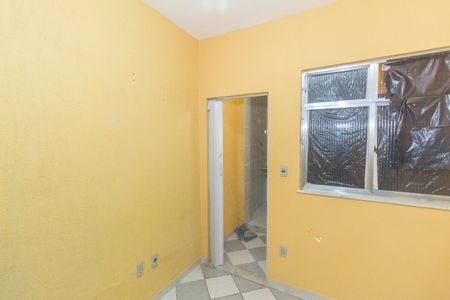 Quarto de apartamento para alugar com 1 quarto, 50m² em Vila Valqueire, Rio de Janeiro