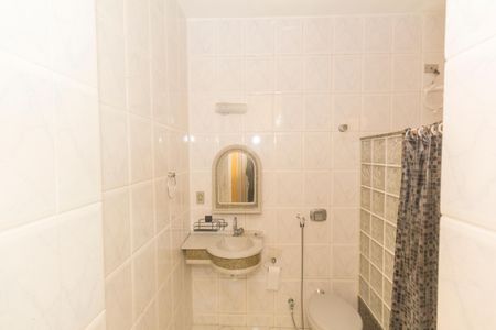 Banheiro de apartamento para alugar com 1 quarto, 50m² em Vila Valqueire, Rio de Janeiro