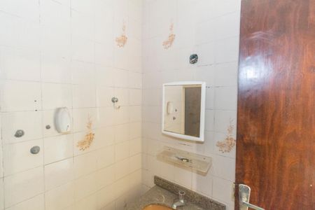 Apartamento para alugar com 127m², 3 quartos e sem vaga Apartamento para alugar com 127m², 3 quartos e sem vagaBanheiro