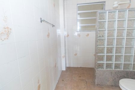 Apartamento para alugar com 127m², 3 quartos e sem vaga Apartamento para alugar com 127m², 3 quartos e sem vagaBanheiro da Suíte
