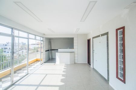 Sala de apartamento para alugar com 2 quartos, 127m² em Vila Valqueire, Rio de Janeiro
